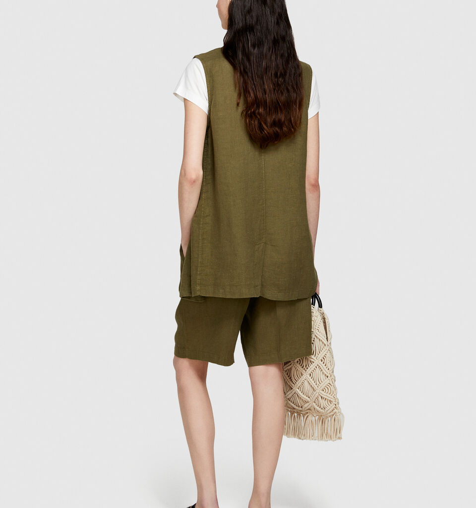 100% linen bermudas - women's shorts - Military Green | Sisley image number 3